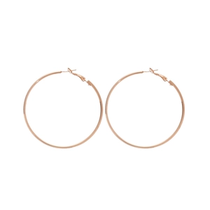Minimalist geometric round metal hoop earrings in elegant rose gold finish for women