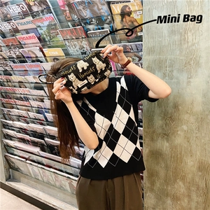 Sac à cosmétiques tendance en toile noire avec motif chien mignon et dragonne