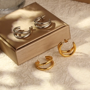 Chunky Double Hoop Earrings Stainless Steel 18K Gold Plated Geometric Round Ear Buckles For Women High Polish Jewelry