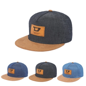 Berretto da baseball patchwork in denim con visiera scamosciata e toppa in pelle urban