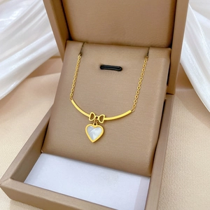 Heart Pendant Necklace Gold Plated Titanium Steel Bowknot Mother Of Artificial Pearl Minimalist Clavicle Chain For Women