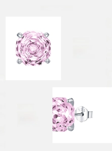 Détail des boucles d'oreilles en argent 925 avec zircon rose 5A et poinçon de garantie