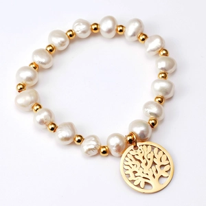 Elegant Tree of Life pearl bracelet with golden beads and freshwater pearls in white