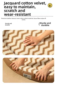 Détail du tapis pour animaux résistant avec polaire jacquard et bords en cuir