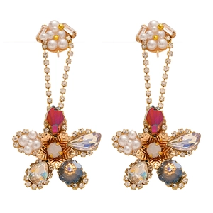 Luxurious flower drop earrings with colorful crystals and pearls in gold finish