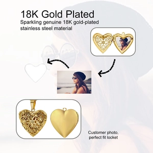 Collar de relicario de corazón en acero bañado en oro de 18K con vistas abierta y cerrada