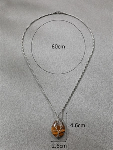 Pendaglio albero della vita in occhio di tigre con catena intrecciata in argento