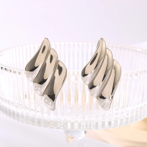 French vintage angel wing earrings in polished silver steel for elegant women