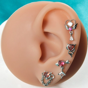 Stainless steel threadless lip and cartilage studs set with heart shaped zircon gems