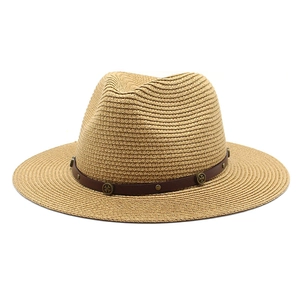 Vintage Braided Straw Fedora Hat Wide Brim Sun Protection Outdoor Beach Jazz Hat With Leather Band Metal Studs Cross Badge