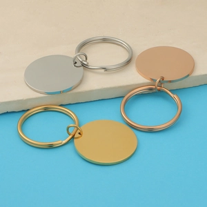Customizable round stainless steel tags in silver gold and rose gold for DIY jewelry