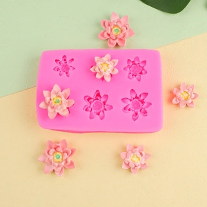 Stampo in silicone rosa a 6 cavità con fiori di loto per sapone e torte