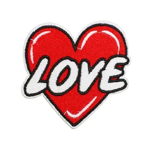 Size details for heart-shaped LOVE embroidered patch measuring 6.6cm by 6.8cm