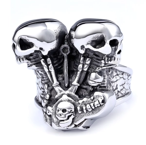 Silver skull engine skeleton ring in stainless steel with a vintage punk biker style