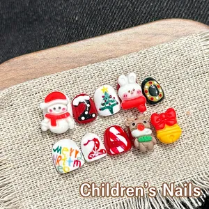 Handmade Christmas Press On Nails For Kids Resin 3D Snowman Reindeer Pattern Festive Holiday Manicure Decoration Gift Set