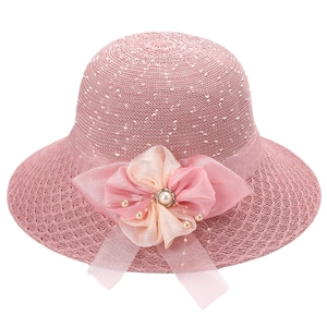 Cappello da sole intrecciato rosa e bianco da donna con grande fiore in chiffon e perle