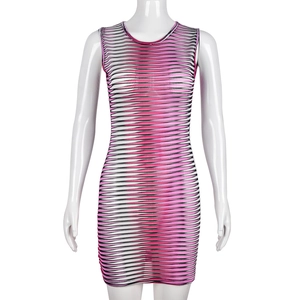Ärmelloses gestreiftes Strick-Minikleid in Pink und Schwarz mit Häkelstruktur