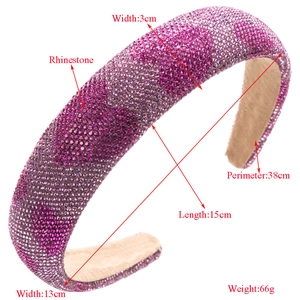 Lila Strass gepolstertes Stirnband mit breitem Schwammdesign für Damen Mode-Haarstyling