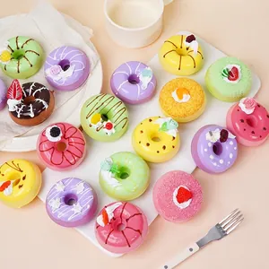 Modello Di Ciambella Simulazione PU Ornamenti Alimentari Artificiali Calamita Da Frigo Arredo Casa Morbido Squishy Accessori Cucina