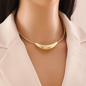 Geometric Stainless Steel Curved Bar Pendant Necklace Minimalist Snake Chain Choker Exaggerated Fashion For Women