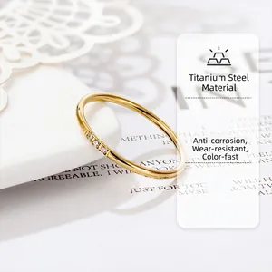 Titanium Steel Zircon Minimalist Band Ring Simple Dainty Dazzling Stackable Finger Jewelry For Women Daily Wear