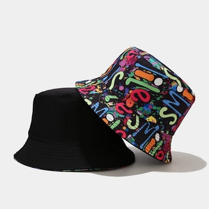 Cappello da pescatore reversibile unisex nero con stampa graffiti smile colorata