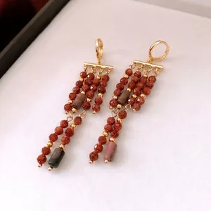 Boucles d'oreilles vintage dorées avec pampilles, perles de pierre d'or et chaîne élégante