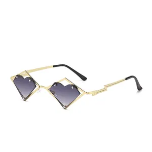 Chic heart-shaped sunglasses with gold diamond frame and grey gradient lenses