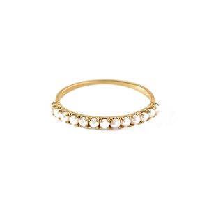 Close-up of gold-plated S925 silver ring featuring half-circle set white pearls