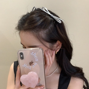 Leather bow hair clip and pearl necklace set with stylish transparent phone case