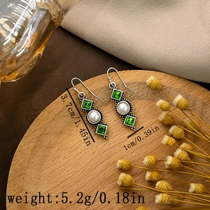 Detailed size specifications for vintage turquoise earrings with pearls in antique silver