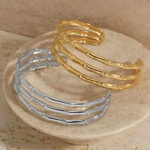 Bamboo style geometric stainless steel C-shaped open bracelets in gold and silver finish