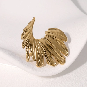 Minimalist 18k gold plated stainless steel open ring with artistic wing leaf design