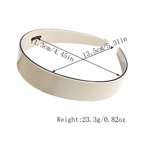 Detailed cream headband size specifications with width 13.5cm and height 11.3cm