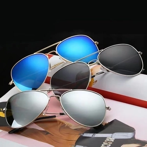 Aviator Sunglasses Metal Frame UV Protection Outdoor Driving Fashion Eyewear Unisex Classic Pilot Style Mirror Lens
