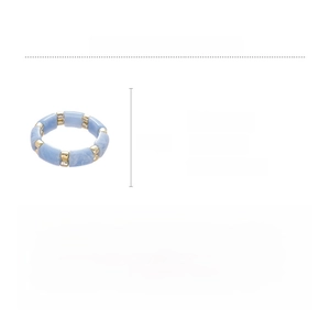 Blue marble acrylic stretch bracelet detail showing 7.5cm outer diameter and 29g weight