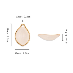 Acrylic lotus petal pendant with gold edge detailing and precise size measurements