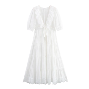 Robe Maxi Blanche Dentelle Patchwork Col En V Manches Bouffantes Taille Haute Jupe À Étages Élégante Été Femmes
