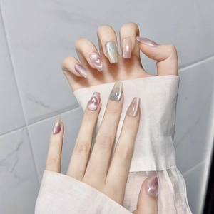 Unghie press-on fatte a mano occhio di gatto rosa e viola, forma ballerina con cuori