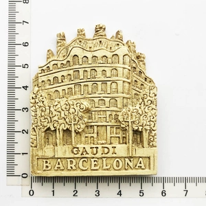 Detailed view of resin Barcelona fridge magnet showing size dimensions of 5.8x6.5cm