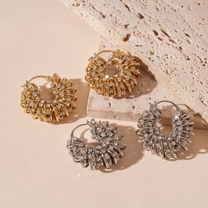 Boucles D'oreilles Créoles Géométriques En U Alliage Multi Couches Avec Tige En Acier Inoxydable Pour Femmes