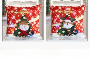 Détails de housses de coussin de Noël lumineuses à LED avec des motifs festifs brodés