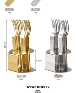 Dettaglio dei set di forchette da frutta in acciaio inox 304 oro e argento