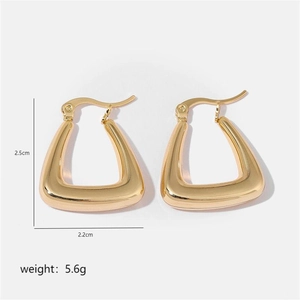 Detail view of 2.5cm gold-plated triangular hoop earrings with size and weight info