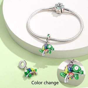 Glow chameleon charm bracelet in silver plated copper with temperature color change effect