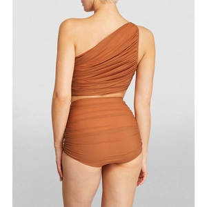 Terrakotta-Bikini-Set mit einer Schulter und hoher Taille in der Rückansicht