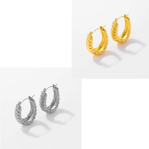 Polished 18K gold and silver plated stainless steel croissant hoop earrings for women