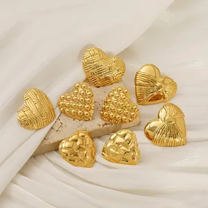 Boucles D'Oreilles Puces Coeur Plaqué Or 18K Acier Inoxydable Texture Nervurée Tressée Bijoux Mode Pour Femmes