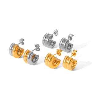 18K gold plated double-layered stainless steel earrings set in gold and silver colors
