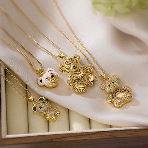 Copper Gold Plated Bear Pendant Necklace With Cubic Zirconia And Faux Artificial Pearl Fashion Animal Jewelry For Women